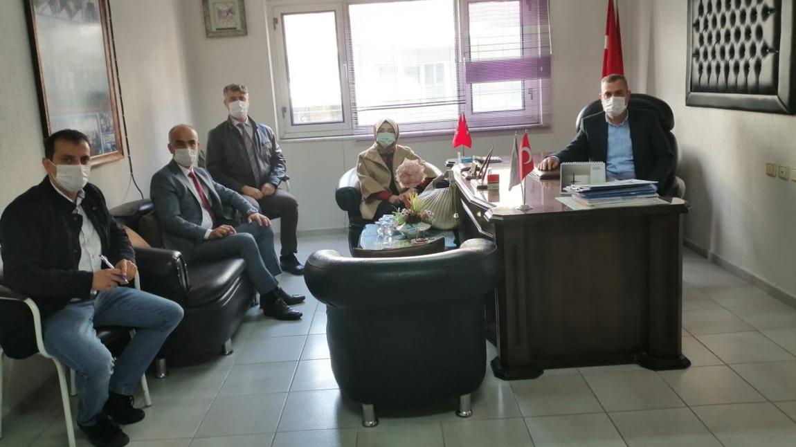 Saruhanlı Esnaf ve Sanatkarlar Odası Başkanı Ahmet Emin KENEZ'i ziyaret ettik.
